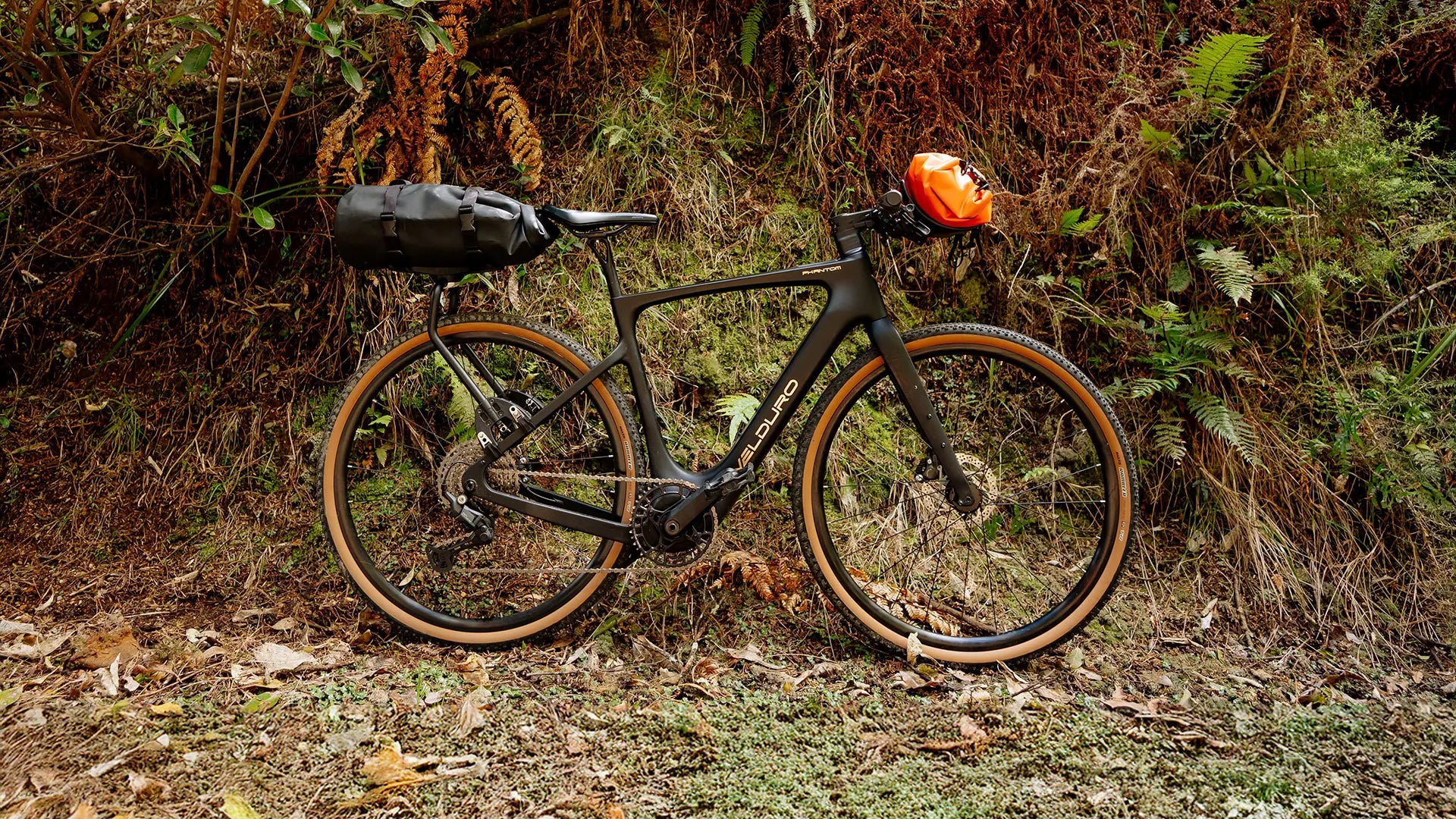 velduro phantom bike packing